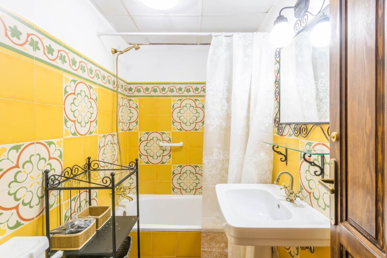 Macarena Muralla Encantada Lejlighed Sevilla Eksteriør billede